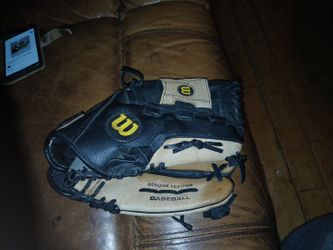 Wilson Baseball Glov 12" A350 Genuine Leather Right Hand Throw 