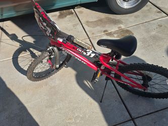 Boys 20" bike Wipeout 31