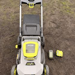 Ryobi 40v Battery Powered Self Propelled Lawn Mower 