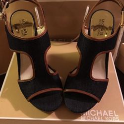 MICHAEL KORS LEATHER WEDGE DENIN