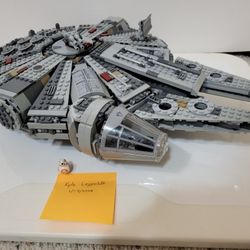 Lego 75105 - Star Wars Millennium Falcon (Episode 7) (Retired)