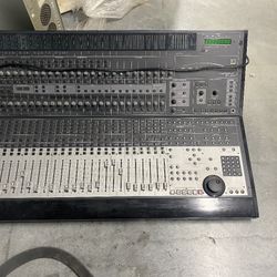 KTL  Digidesign Focusrite Control 24 Protools mixer & console MC124