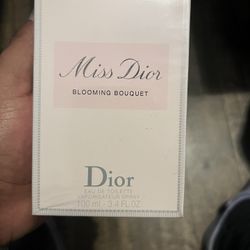 Miss Dior Blooming Bouquet 