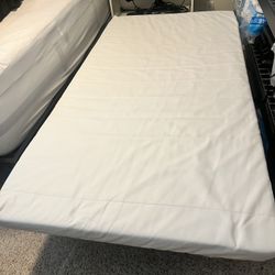 rising trundle with mattress 