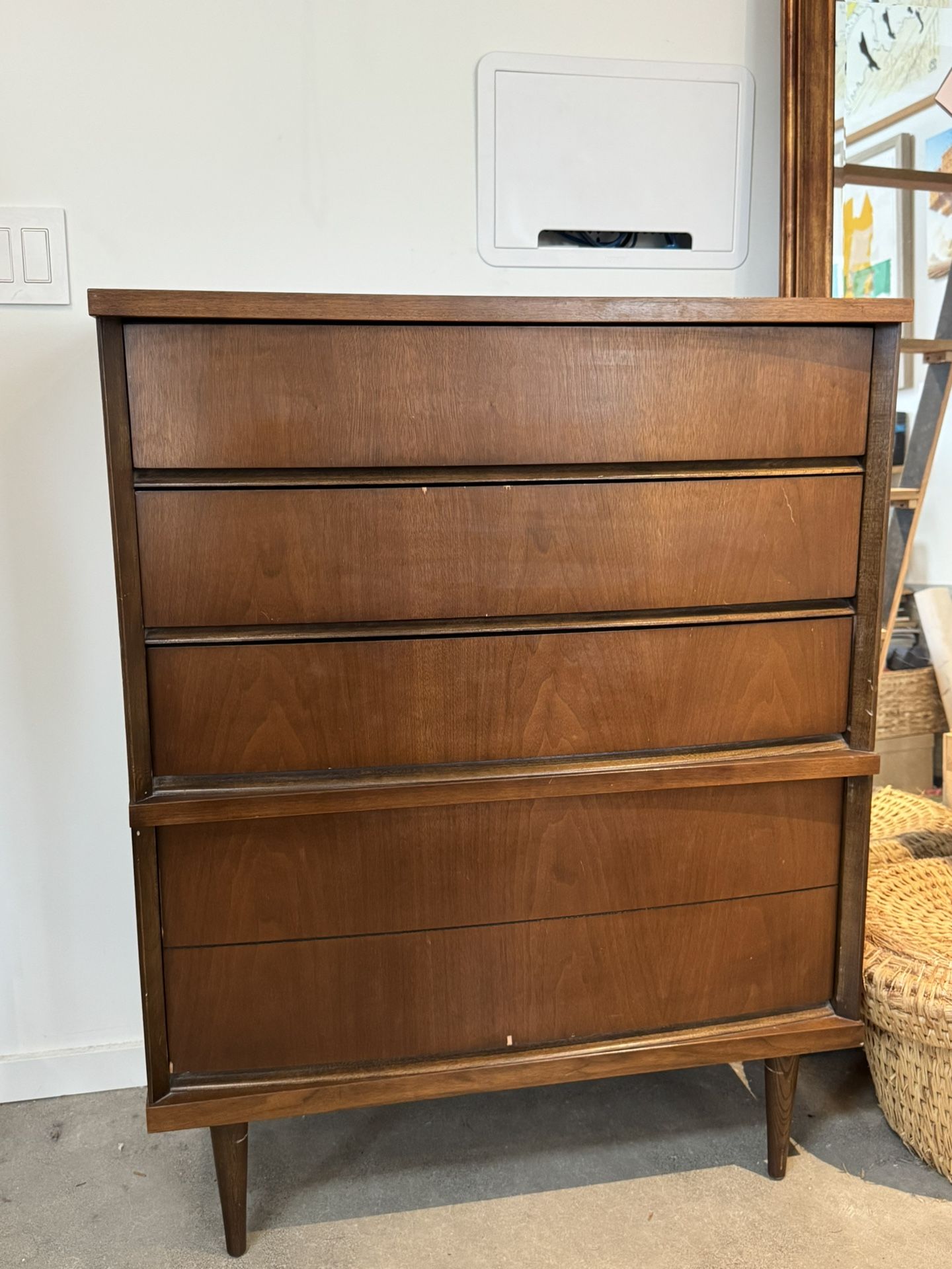 MCM Dresser