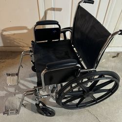 Wheelchair (large)