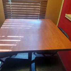 Kitchen Table  Square 24in *24in Light Brown 