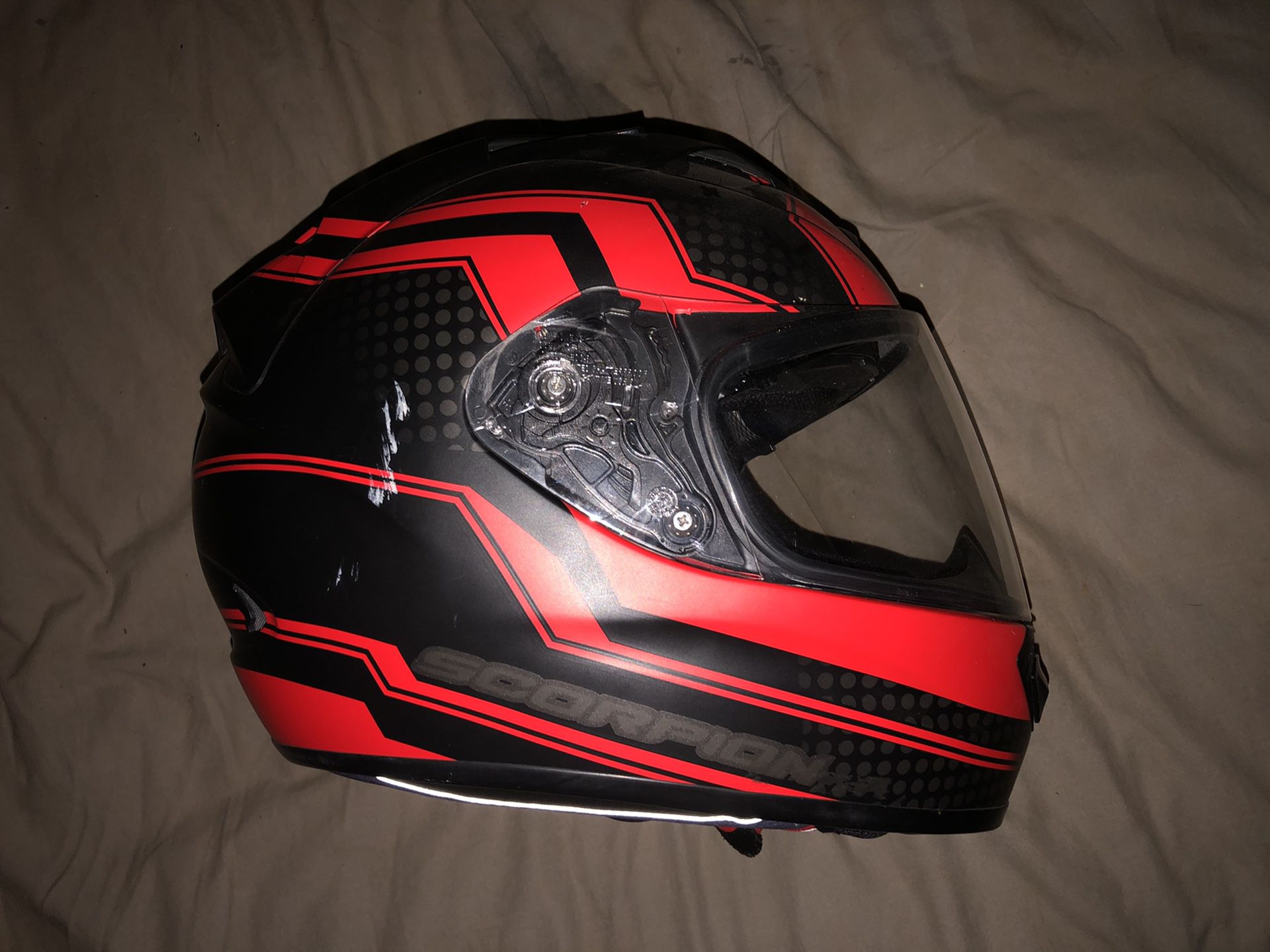 Scorpion EXO-T1200 Alias motorcycle helmet. Size Large