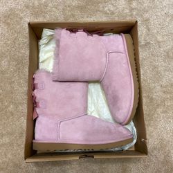 Pink Uggs WORN ONCE!