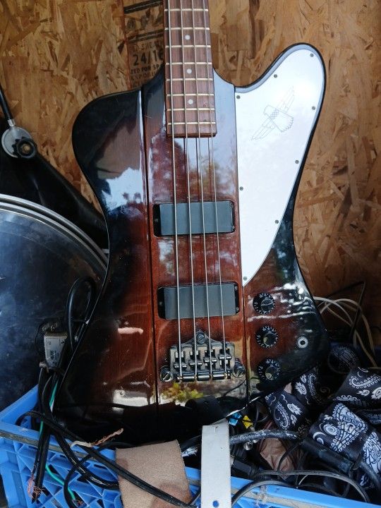 Bass Guitar, 4 String ,thunderbird .