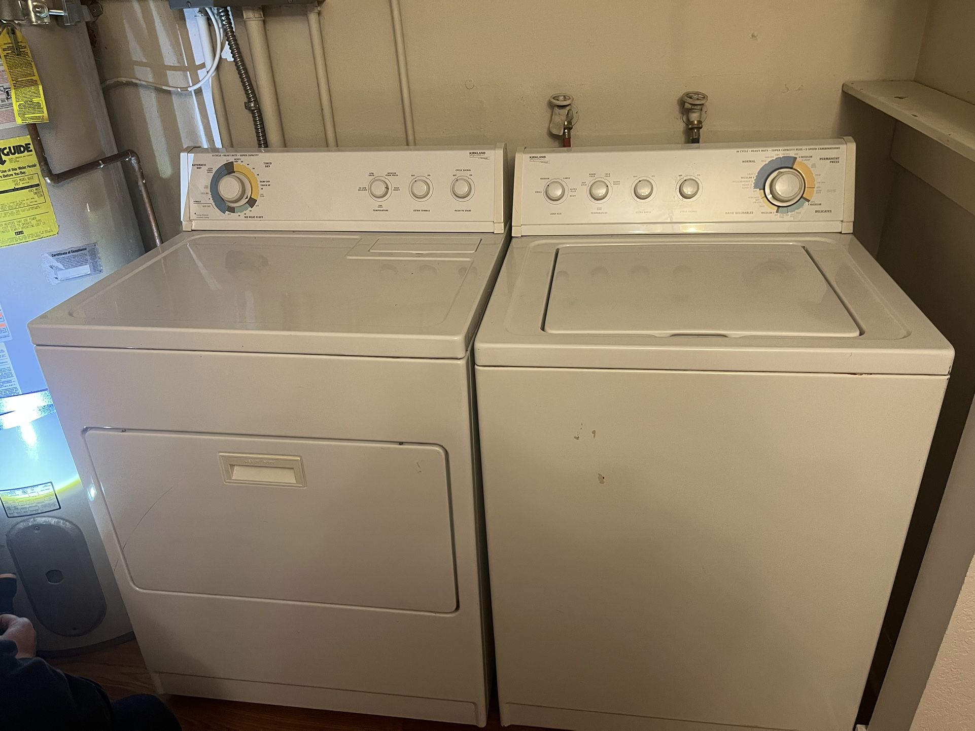 Kirkland Signature Washer And Dryer (pending Pickup)