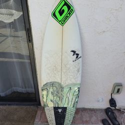 BlackBird Youth Shortboard - 4'9"