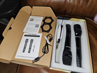 Wireless Microphones (2) - MOTLEAF
