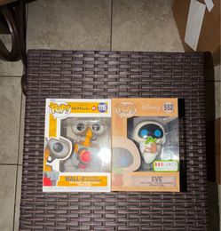 Wall-e and eve funko pop