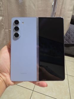 Samsung Z Fold 5 512 G Unlocked