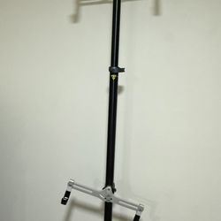 Topeka Dual-touch Bike Stand 