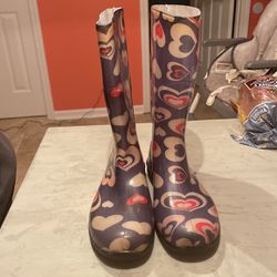 Women’s Rubber Rain Boots