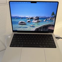 Apple MacBook Pro M4 Pro LIKE NEW!!!