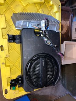 2012-2018 Ford Focus ST / Titanium Sony Subwoofer Box with Amp OEM