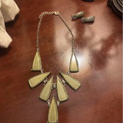 Necklace and Earring Set 