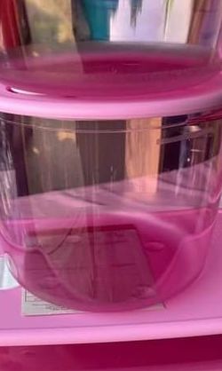 TUPPERWARE