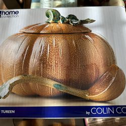 Brand New in box  "Pumpkin" Harvest Soup Tureen with Ladle by COLIN COWIE