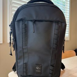 Peter McKinnon camera backpack 35l