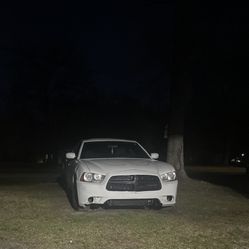 2013 Se Charger 