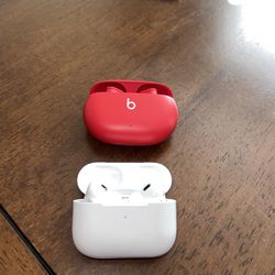 AIRPODS PRO AND BEATS PRO 
