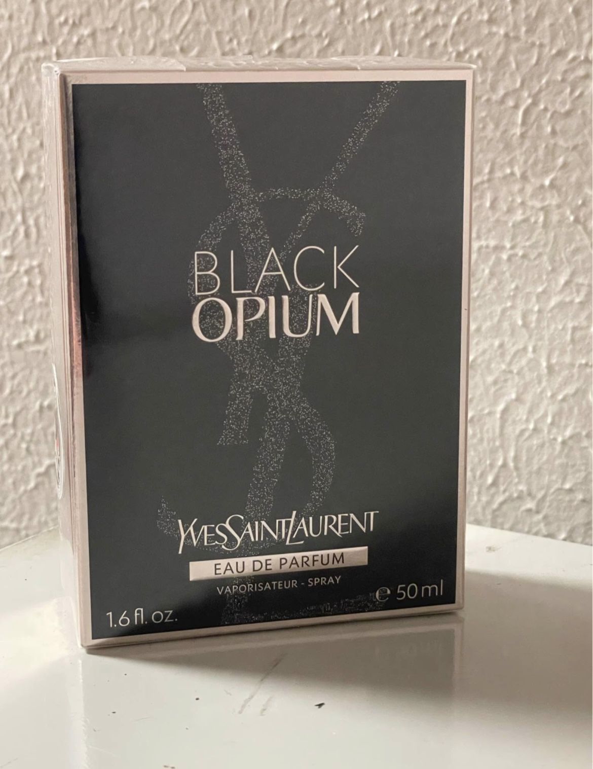 Black Opium - WESSAINT LAURENT 1.6 oz