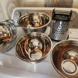Bowl And Strainers.