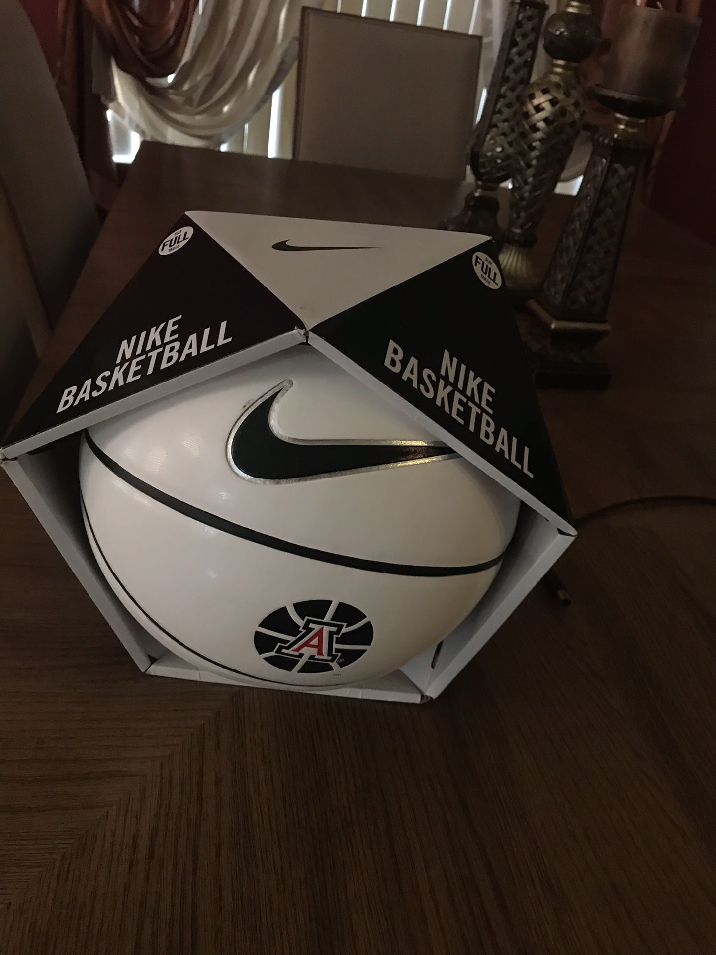U of A autograph ball