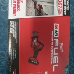 Milwaukee M18 FUEL 18-Volt Lithium-Ion Brushless Cordless HACKZALL Reciprocating Saw with 2.0 Ah Battery

