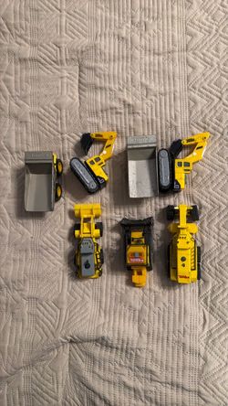 Mini Tonka toys 7of them