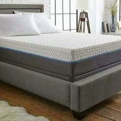 Brand New Queen Memory Foam Hybrid Mattress