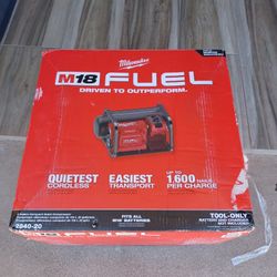 AIR COMPRESSOR MILWAUKEE TOOL ONLY 