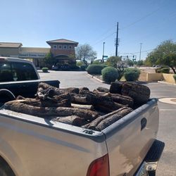 Seasoned Mesquite Firewood