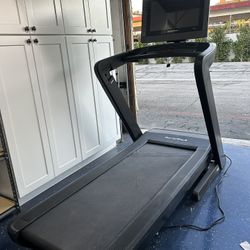 NordicTrack iFit Treadmill