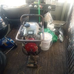 Máquina Honda Aplanadora Para Concreto Y Tierra 