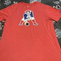Men’s Xl patriots Shirt