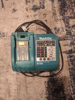 Makita charge