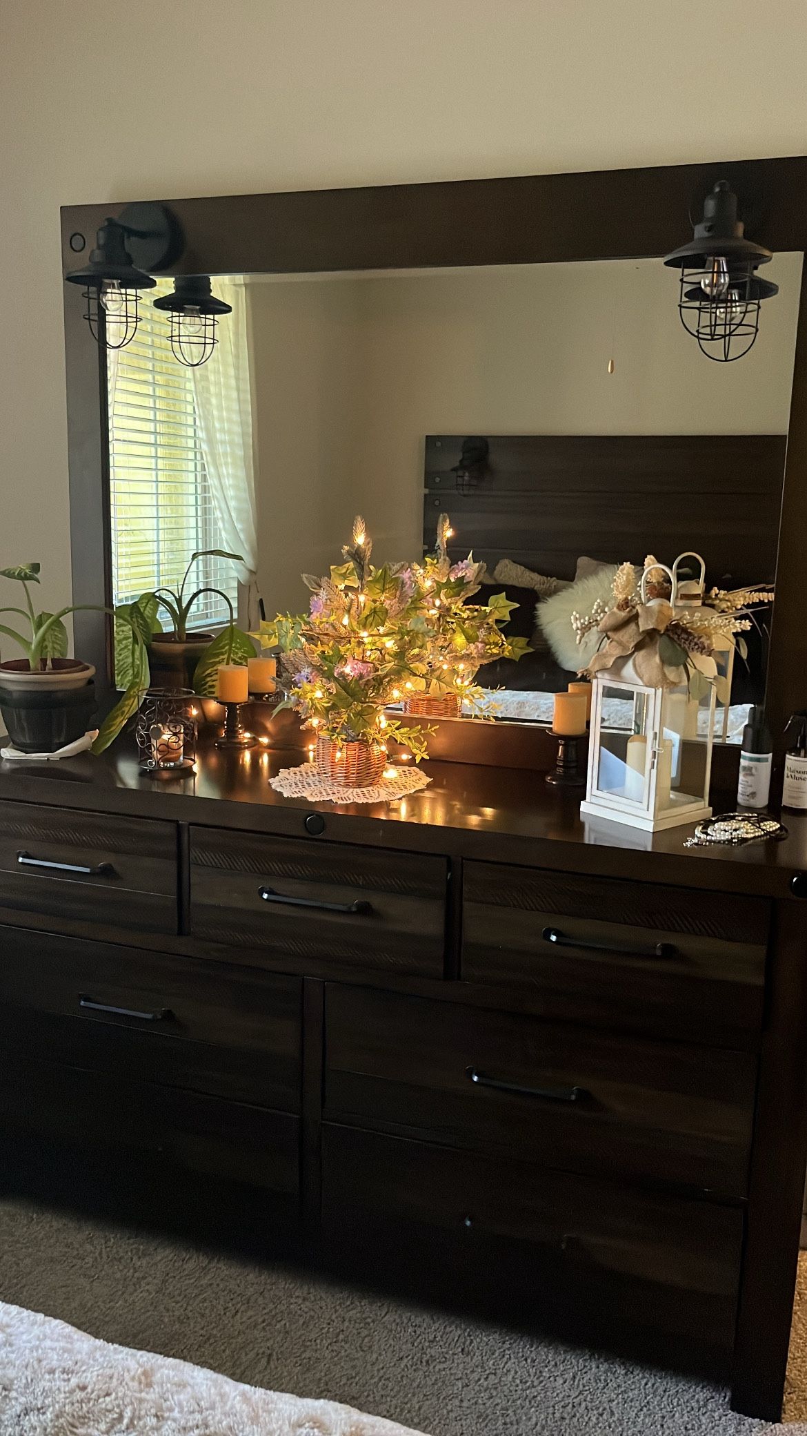 Bedroom Set Dark Wood Rich With That Cozy Cabin Vibe