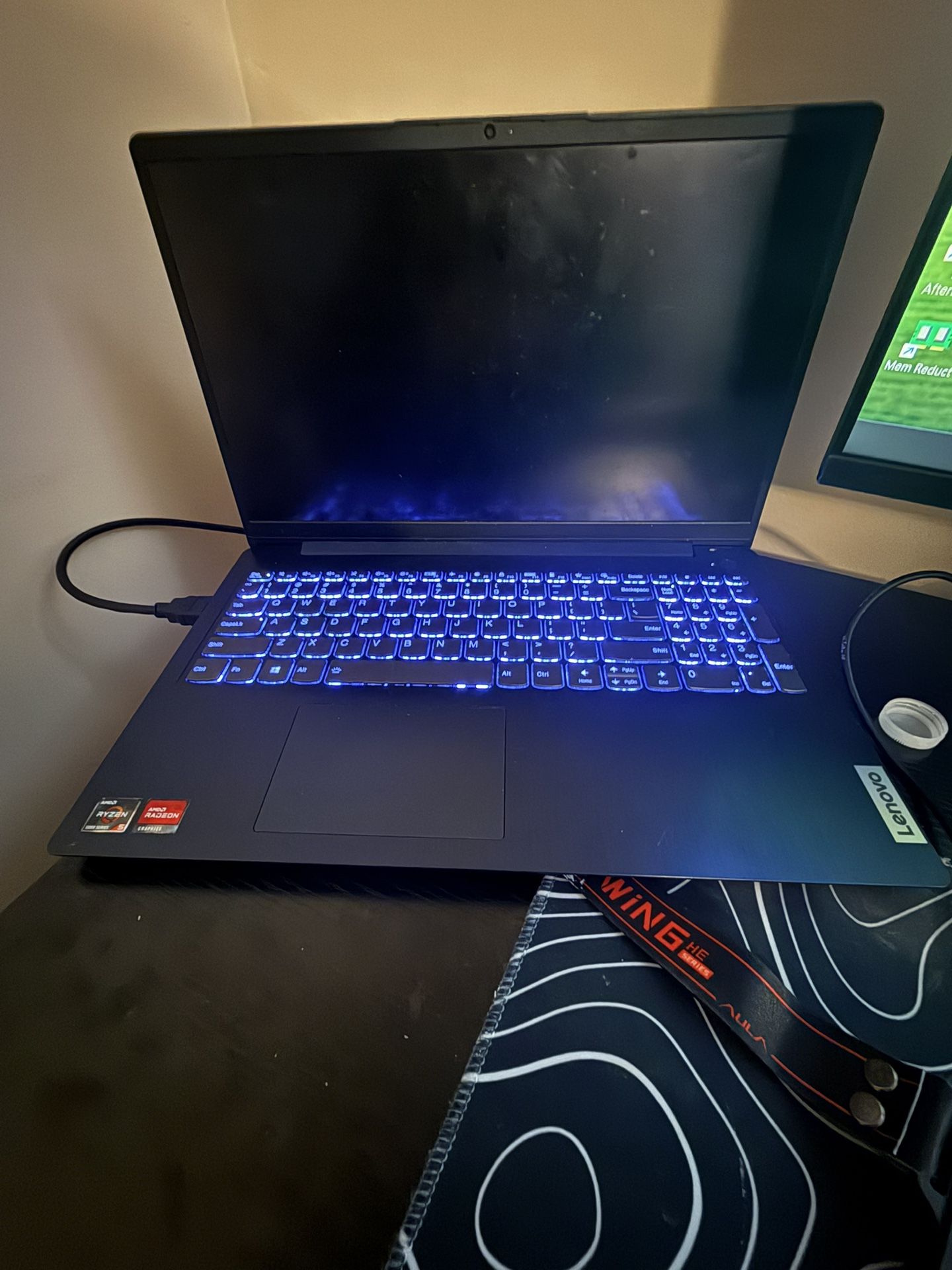 Laptop