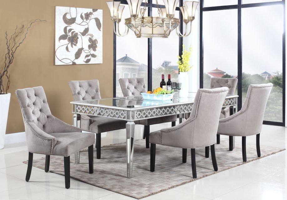 Brand NEW sophie mirrored collection dining table /retails $1200!