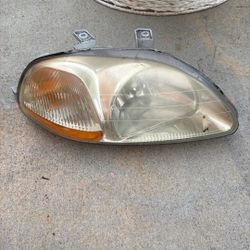 Honda Civic Left Headlight 