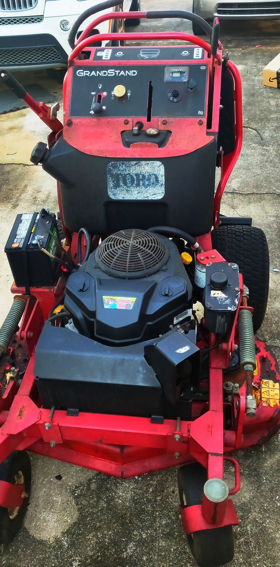 2018 40 Inch TORO Grandstand Mower 500 Hours Of Runtime!