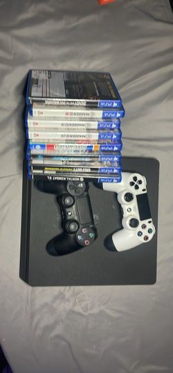PS4 games and remotes