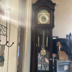 Old Grandfather Clock 