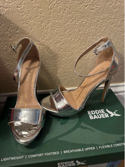 Women's Silver Heel Size 6.5