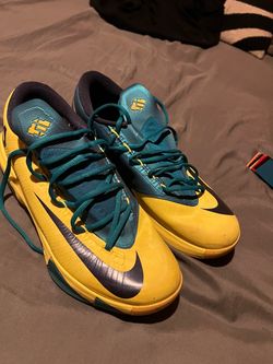 Nike KD VI Basketball Sneakers